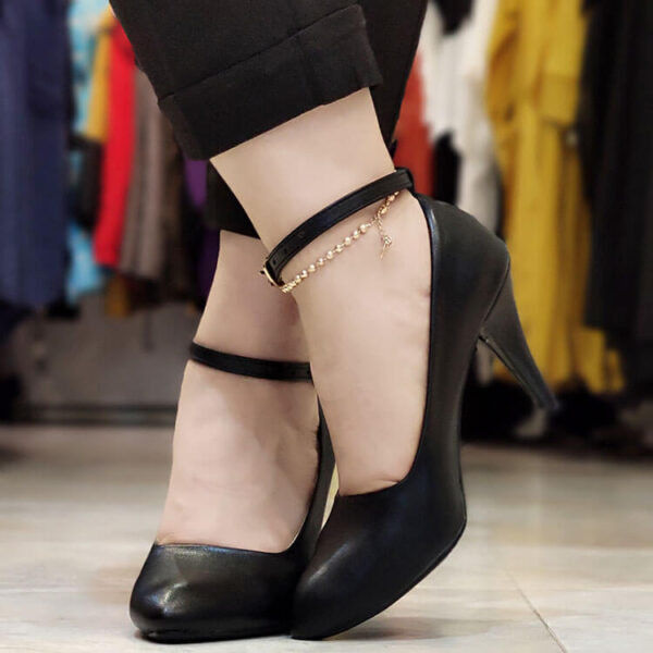 کفش پاشنه دار مشکی - مانتو پاتریس رشت