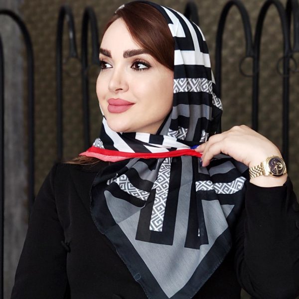 35700241-01-min روسری نخی جیوانجی - مانتو پاتریس رشت