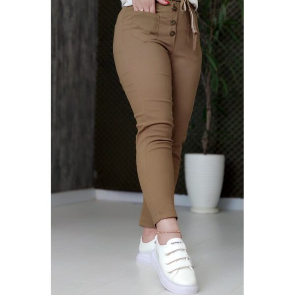 شلوار مام فیت نسکافه ای جلو جیب - مانتو پاتریس رشت