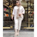 ست مانتو شلوار لنین طرحدار چهار دکمه - مانتو پاتریس رشت