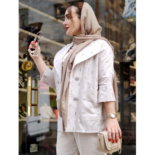 ست مانتو شلوار لنین طرحدار چهار دکمه - مانتو پاتریس رشت