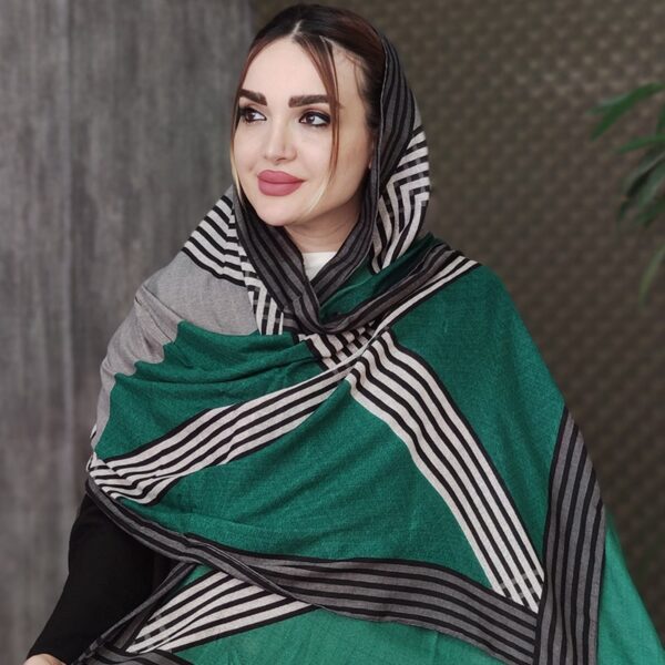 شال راه راه رنگی - مانتو پاتریس رشت