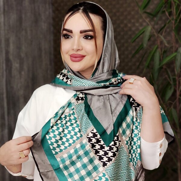 35700205-1-min روسری رایون قواره دار - مانتو پاتریس رشت