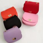 کیف هلالی رنگی - مانتو پاتریس رشت