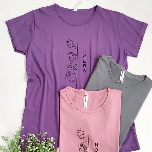 تیشرت چاپ زرافه رنگی - مانتو پاتریس رشت