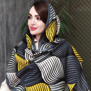 شال نخی هلالی رنگی - مانتو رپاتریس رشت
