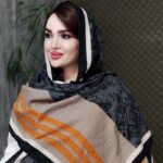 شال حاشیه نوار پاییزه - مانتو پاتریس رشت