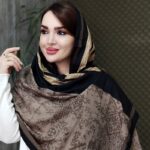 شال حاشیه نوار پاییزه - مانتو پاتریس رشت