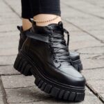 نیم بوت لژ دار بندی - مانتو پاتریس رشت