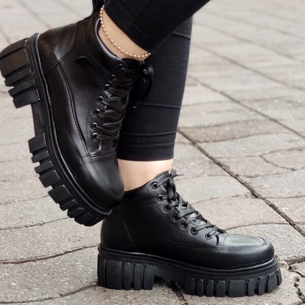 نیم بوت لژ دار بندی - مانتو پاتریس رشت