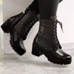 نیم بوت چنل مشکی - مانتو پاتریس رشت