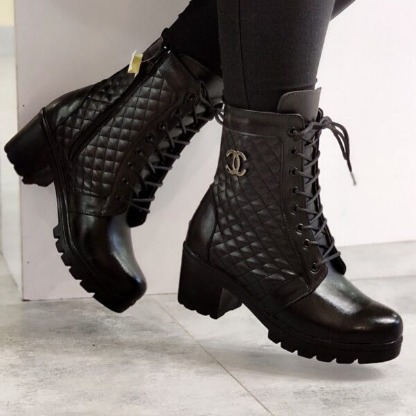 27200446-3-min نیم بوت چنل مشکی - مانتو پاتریس رشت