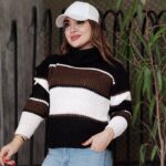 بلوز بافت کراپ یقه شل راه راه