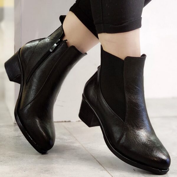 27200457-1-min نیم بوت بغل کش مشکی - مانتو پاتریس رشت