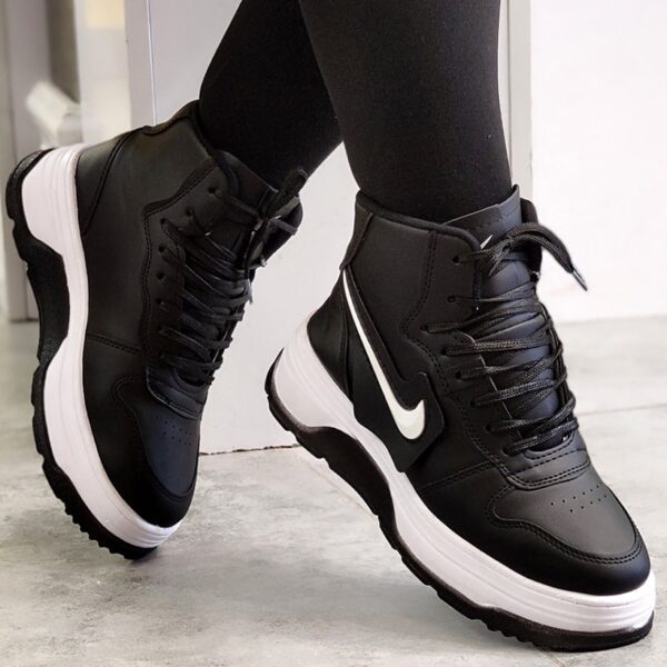 کتونی ساقدار نایک - مانتو پاتریس رشت