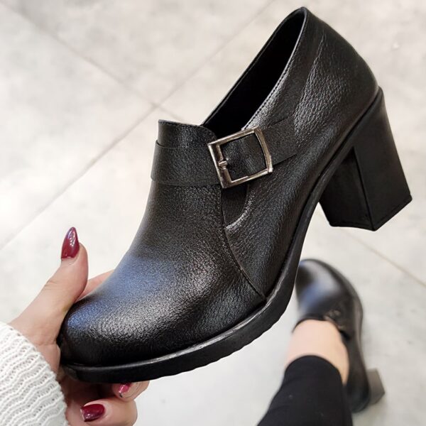 کفش اداری پاشنه دار مشکی - مانتو پاتریس رشت