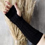 ساق دست بافت مشکی - مانتو پاتریس رشت