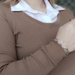 بلوز یقه سفید فانریپ - مانتو پاتریس رشت