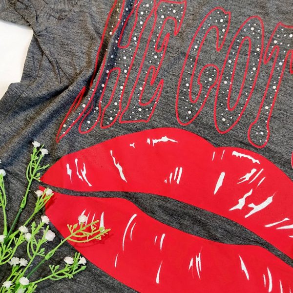 تیشرت کراپ چاپ لب - مانتو پاتریس رشت