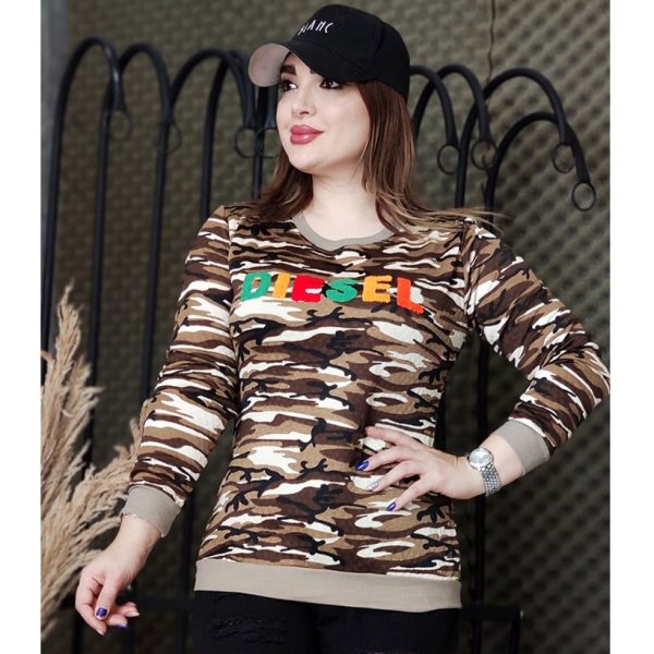 289001918-2-min بلوز چریکی گلدوزی - مانتو پاتریس رشت