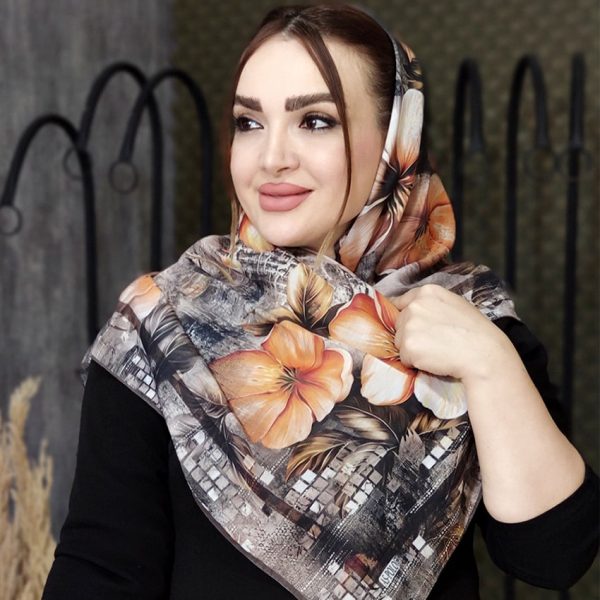 روسری طرح گل - مانتو پاتریس رشت