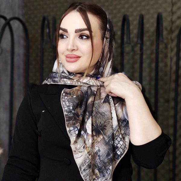 روسری طرح گل - مانتو پاتریس رشت