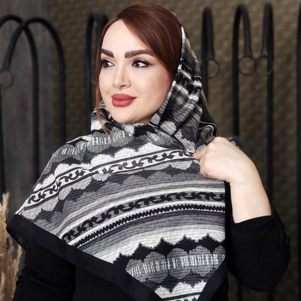 35700243-0011-min روسری نخی طرحدار - مانتو پاتریس رشت