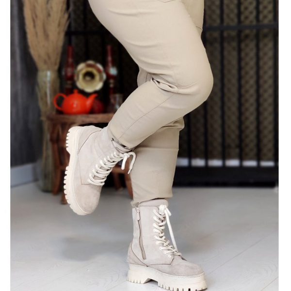 شلوارم مام فیت جلو جیب کرم - مانتو پاتریس رشت