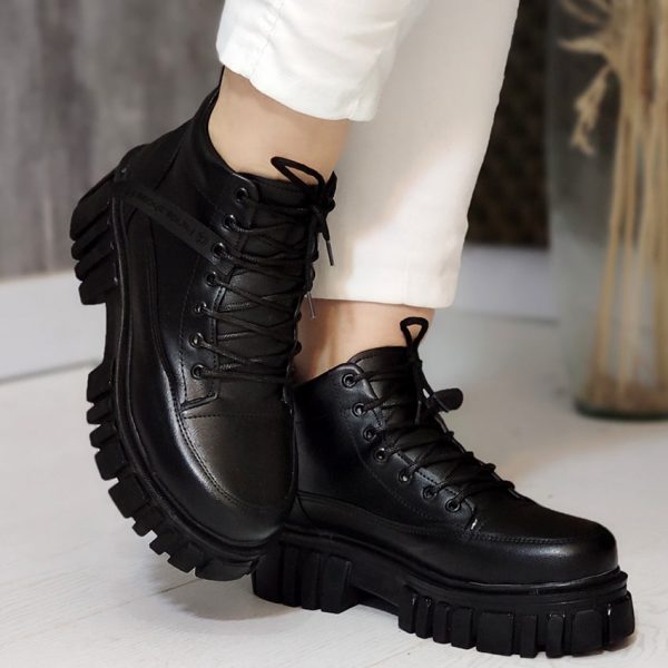 بوت لژدار مشکی - مانتو پاتریس رشت