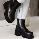 بوت مشکی بغل جیب - مانتو پاتریس رشت