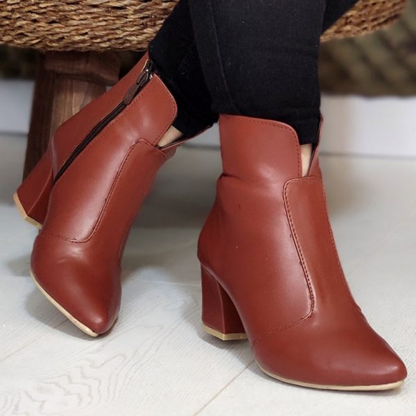 33000310-4-min نیم بوت پاشنه دار - مانتو پاتریس رشت