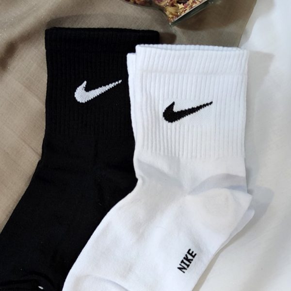 جوراب نیم ساق نایک - مانتو پاتریس رشت