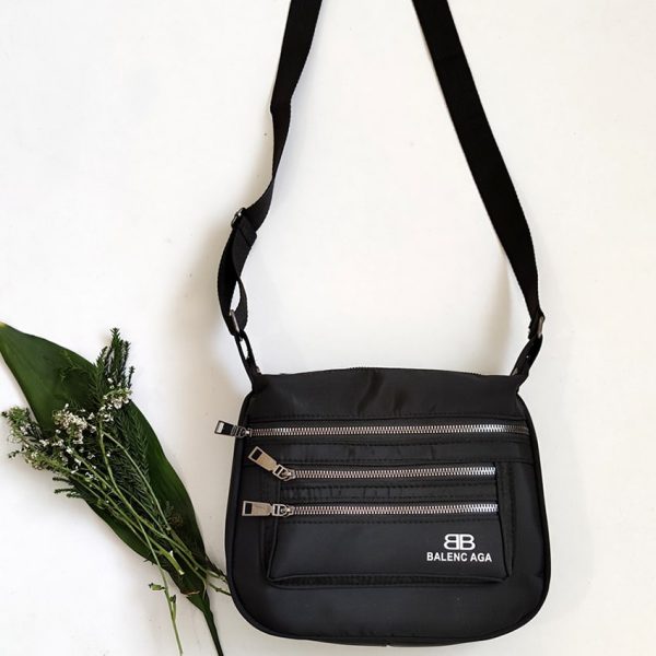 38000192-002-min کیف دوشی بالنسیاگا - مانتو پاتریس رشت