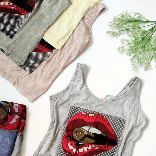 تاپ حلقه ای سنگشور چاپ لب - مانتو پاتریس رشت