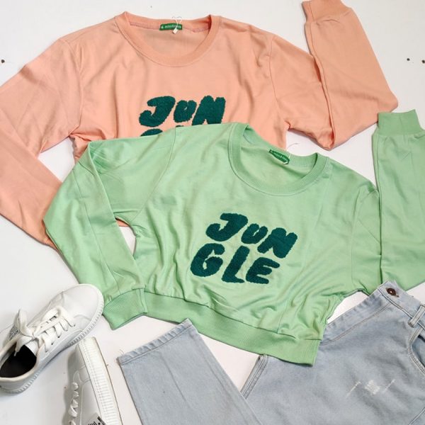 289001904-1-min بلوز آستین بلند کراپ گلدوزی - مانتو پاتریس رشت