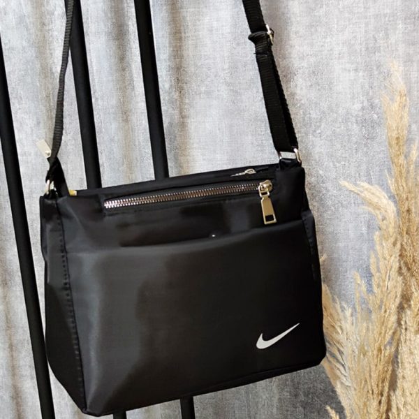 کیف دوشی نایک برزنتی - مانتو پاتریس رشت