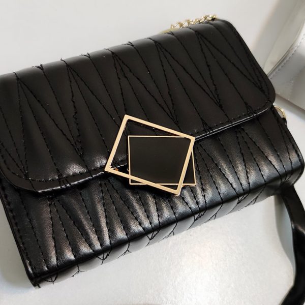 3930051-1-min کیف سگک مربعی - مانتو پاتریس رشت