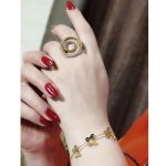 دستبند طلایی پروانه - مانتو پاتریس رشت