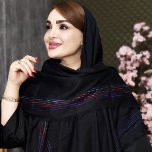 روسری مشکی حاشیه رنگی