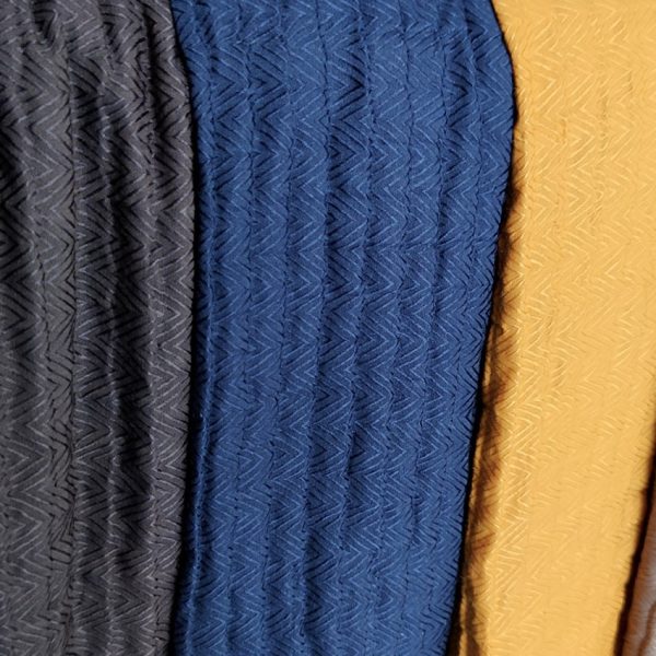 شال مربعی منگوله ای - مانتو پاتریس رشت