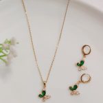 نیم ست پروانه نگینی