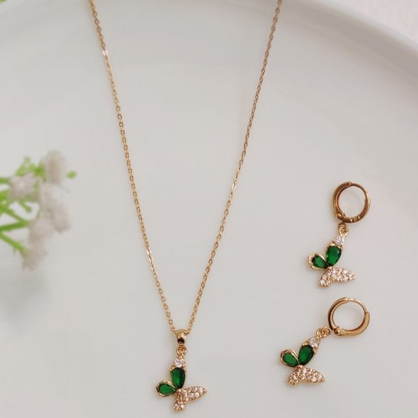 نیم ست پروانه نگینی