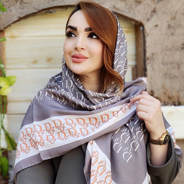 357002435-2-min روسری نخی قواره دار - مانتو پاتریس رشت