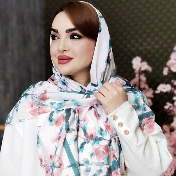 روسری طرح گل و برگ - مانتو پاتریس رشت