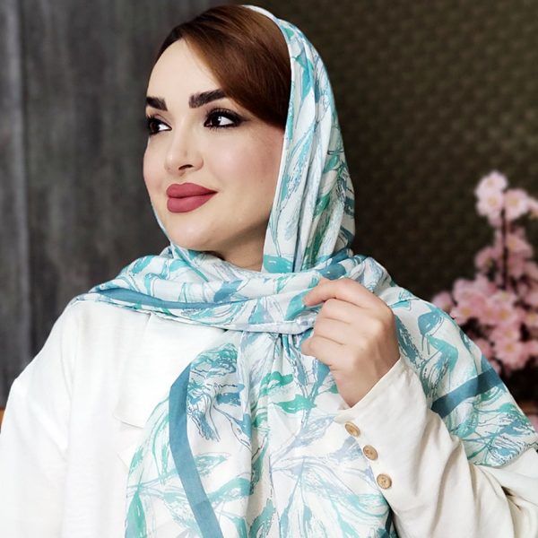 روسری طرح گل و برگ - مانتو پاتریس رشت