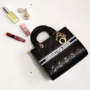 کیف دستی مشکی دیور - مانتو پاتریس رشت