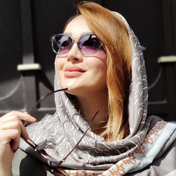 4030019-05-min عینک آفتابی کارتیر - مانتو پاتریس رشت