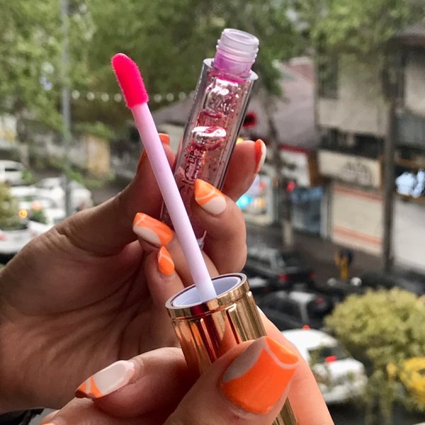 برق لب صورتی