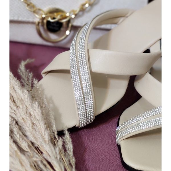 صندل پاشنه دار نگینی 33000363 - Image 8