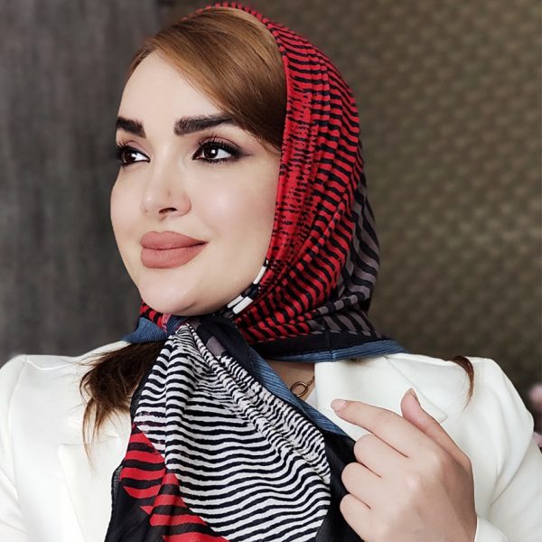 35700241-6-min (1) روسری نخی طرحدار - مانتو پاتریس رشت